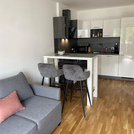 公寓 Wunderschoene, Neue Mit Grosser Terrasse