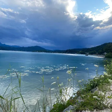 Wunderschoene, Neue Mit Grosser Terrasse