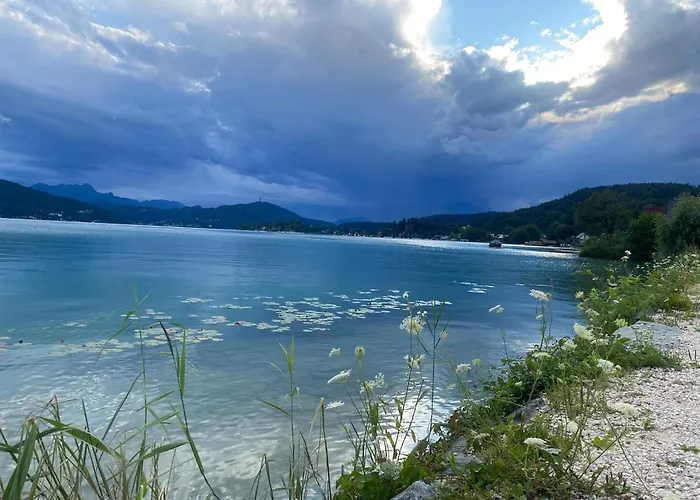 Wunderschoene, Neue Mit Grosser Terrasse